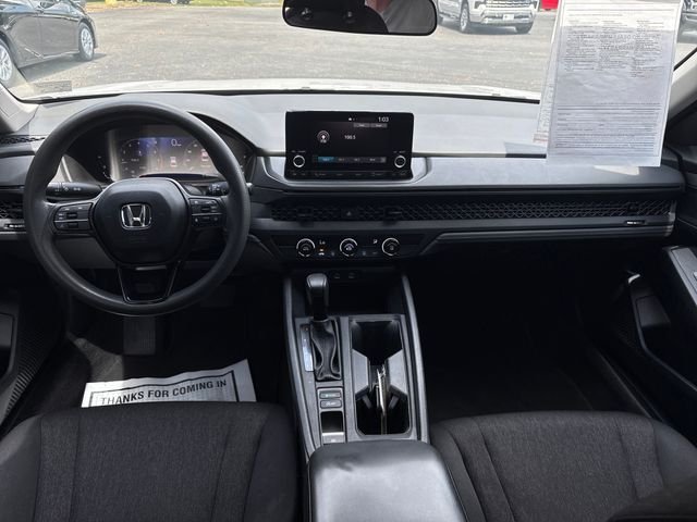 Used 2023  Honda LX image 27