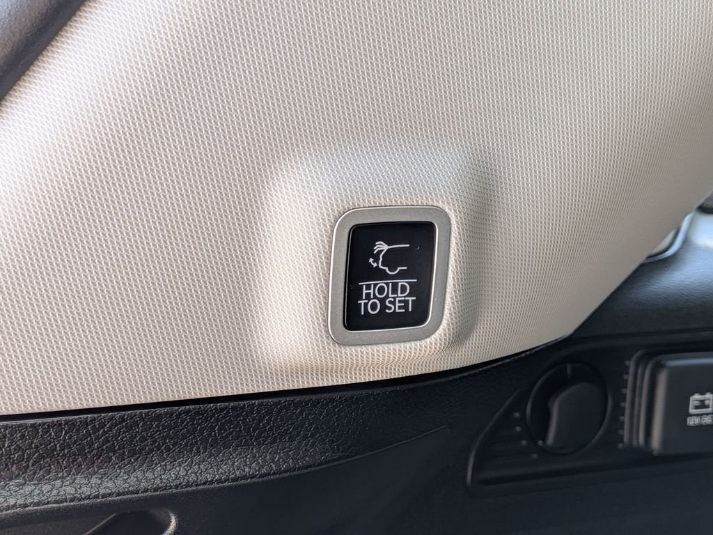 Used 2023 Black Jeep Limited image 9