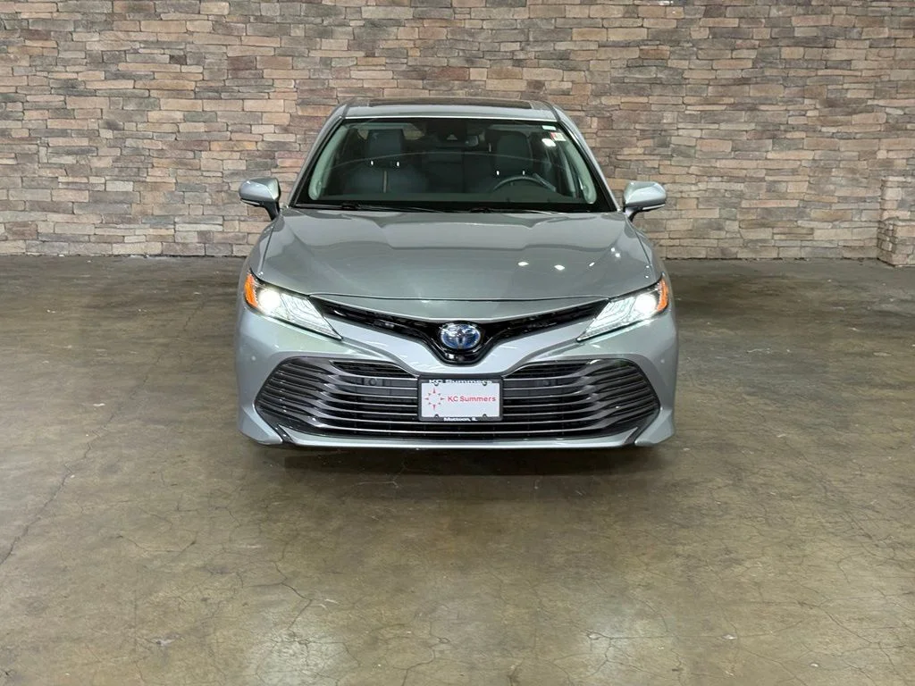 Used 2020 Celestial Silver Metallic Toyota XLE image 35