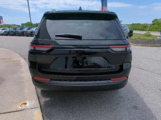 New 2026 Black Jeep Limited image 33