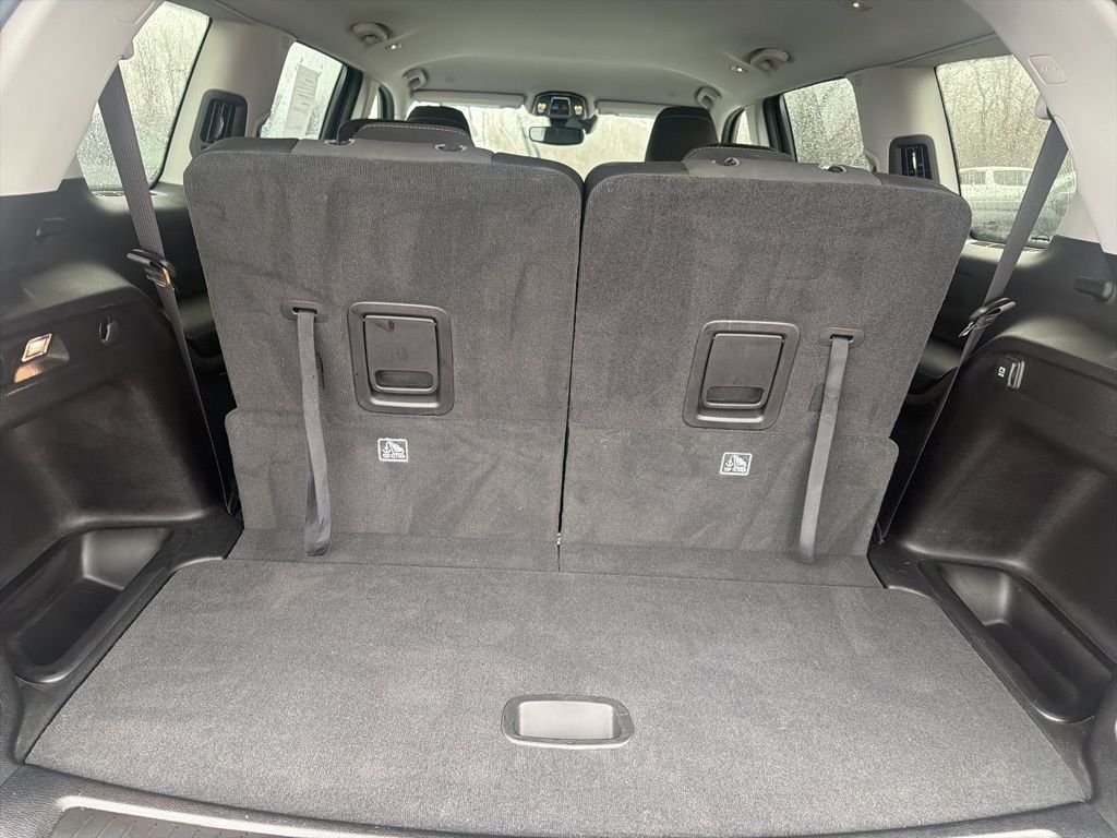 Used 2023 Black Jeep Laredo image 27