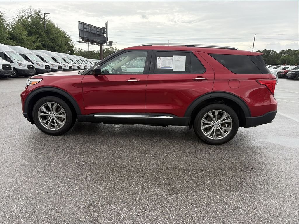 Used 2023 Red Ford Limited image 4