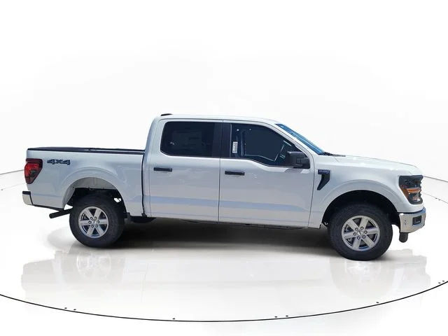 New 2026 Oxford White Ford XL image 4