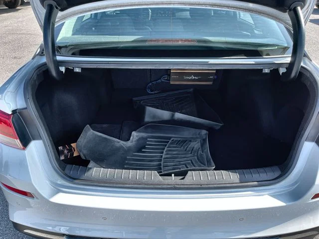 Used 2019 White Kia LX image 20