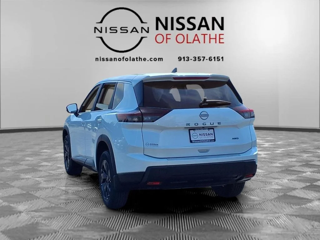 New 2026 Everest White Pearl TriCoat Nissan SV image 3