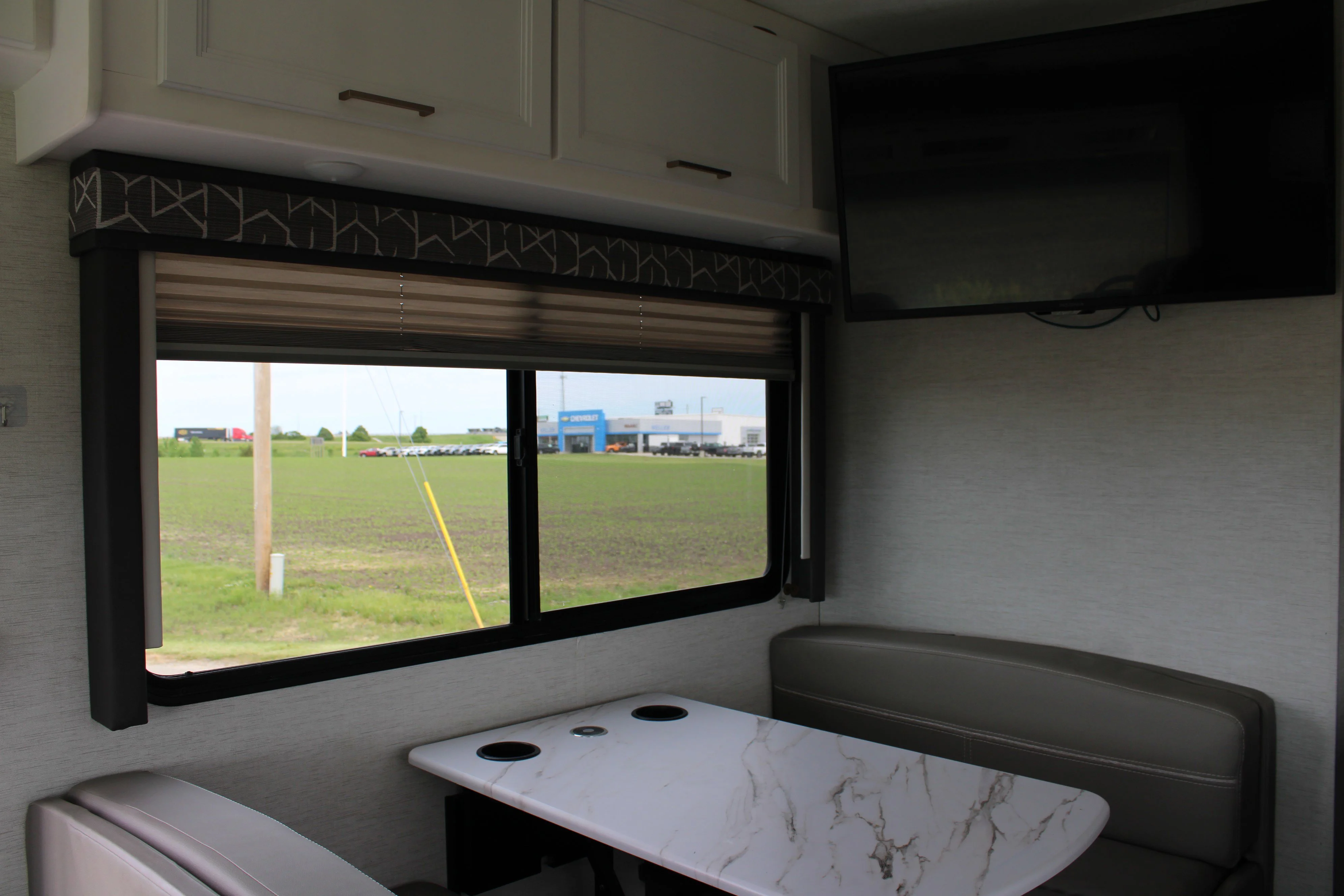 Used 2023 White Ford  image 13