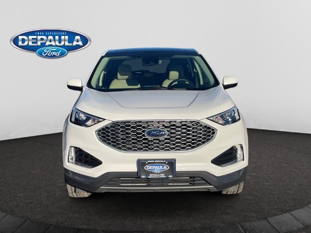 Used 2024 White Metallic Ford SEL image 10