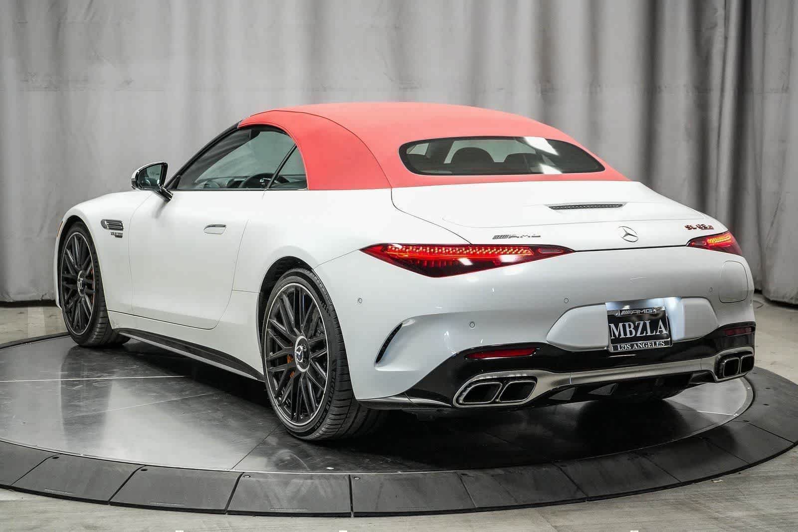 New 2025 MANUFAKTUR Moonlight White Metallic Mercedes-Benz AMG® SL 63 S E Performance Roadster image 47