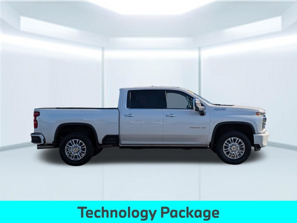 Used 2023 Beige Chevrolet High Country image 8