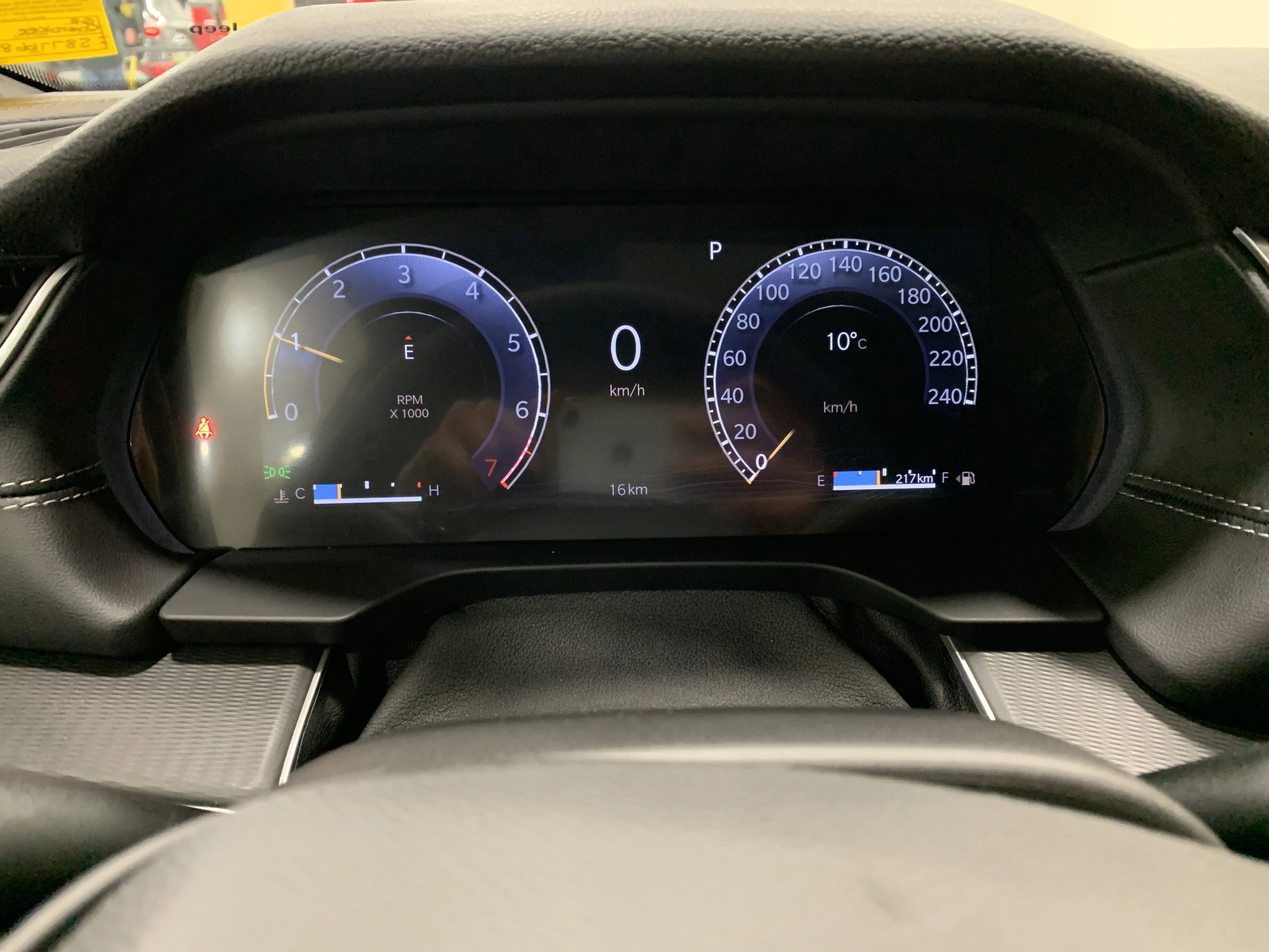 New 2025 Diamond Blk Crystal Pearl Jeep Altitude image 20