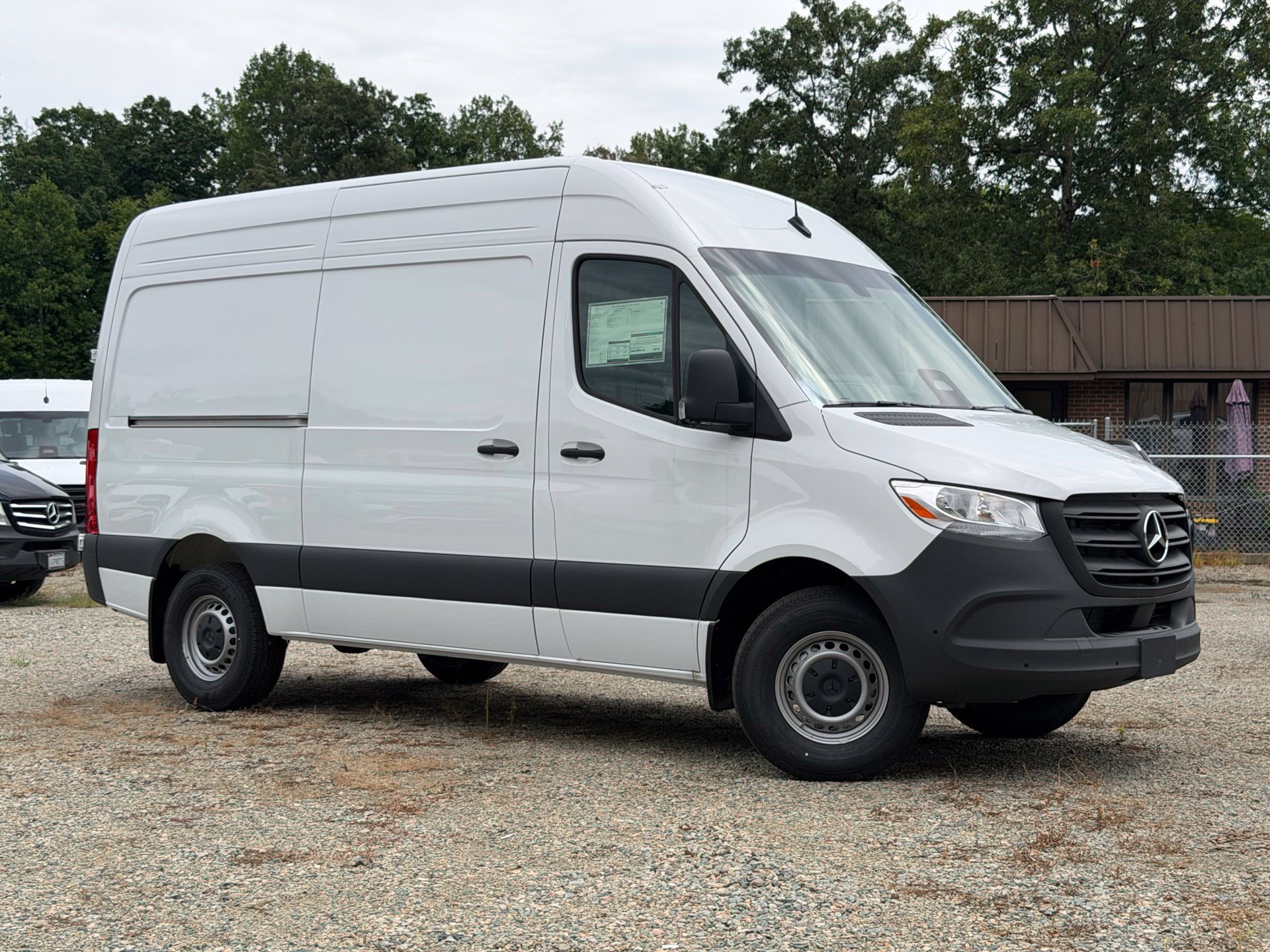New 2026 Arctic White Mercedes-Benz Cargo 144 WB image 34