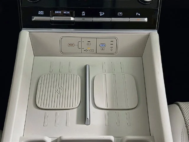 New 2027 Gray Hyundai SEL image 18
