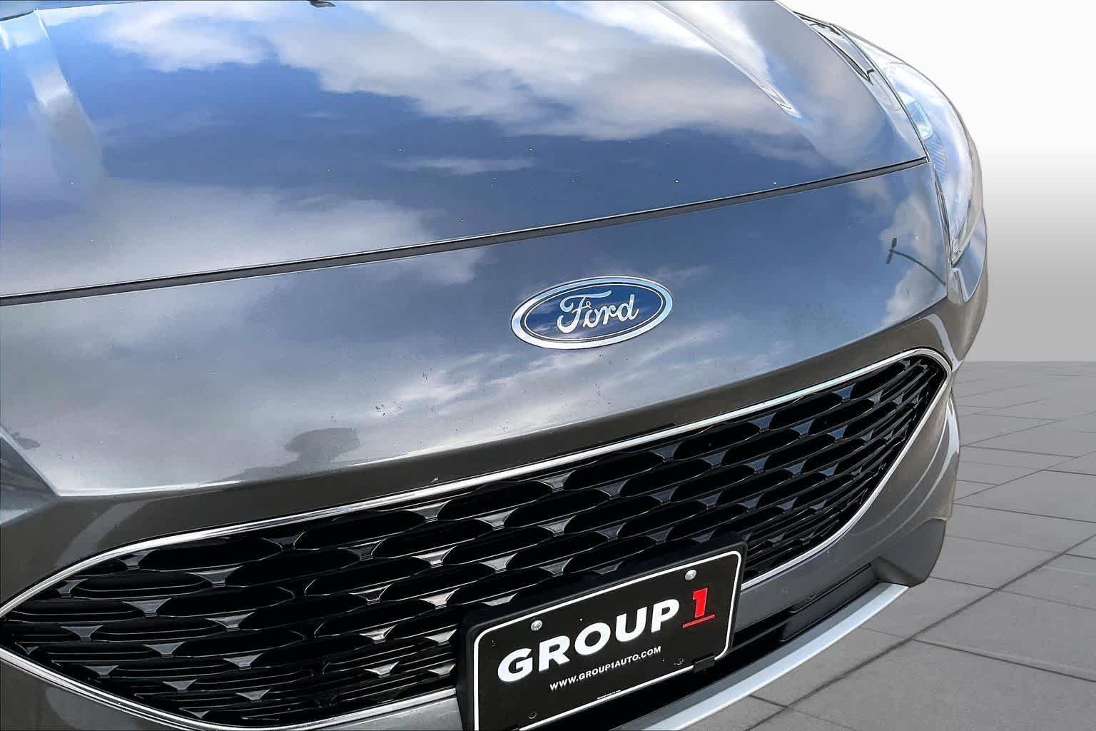 Used 2020 Magnetic Metallic Ford Titanium Hybrid image 28