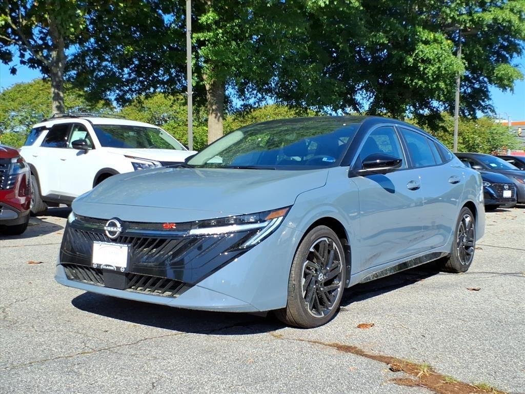 New 2026 Atlantic Gray Metallic / Super Black Two-tone Nissan SR image 2