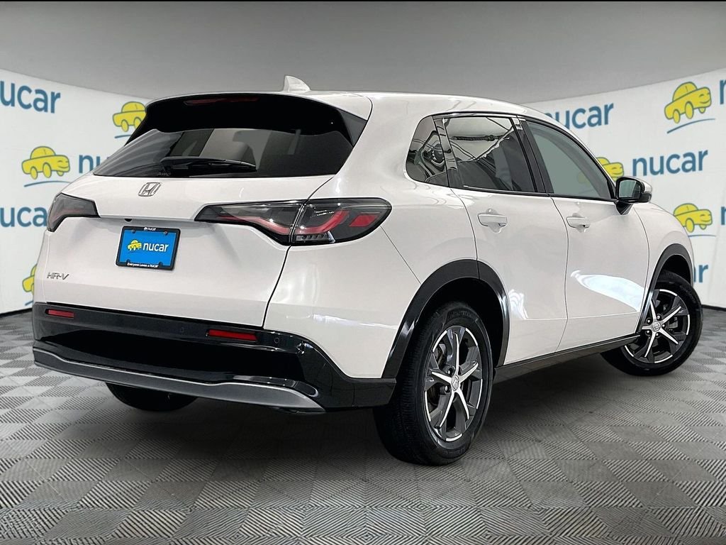 Used 2025 White Honda EX-L image 6
