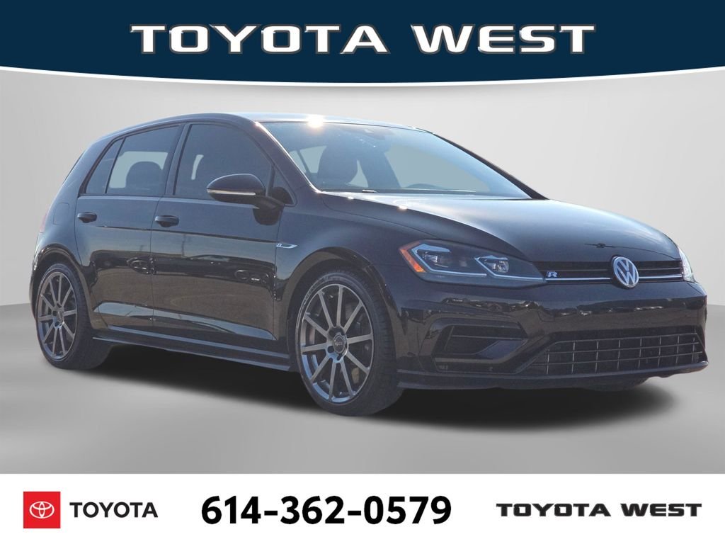 Used 2018  Volkswagen DCC & Navigation 4Motion image 3