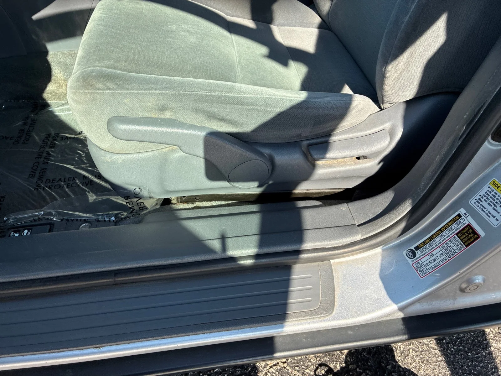 Used 2007 Silver Honda LX SE image 17
