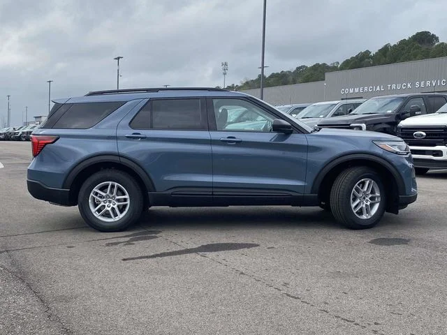 New 2026 Vapor Blue Metallic Ford Active image 2