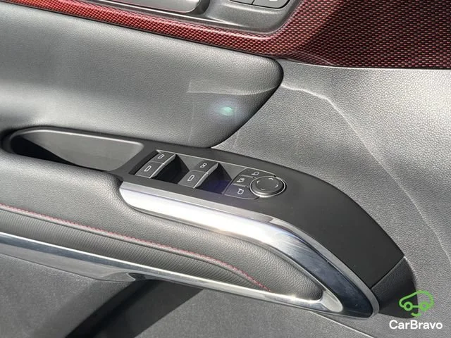 Used 2024 Stardust Metallic Chevrolet RS image 23