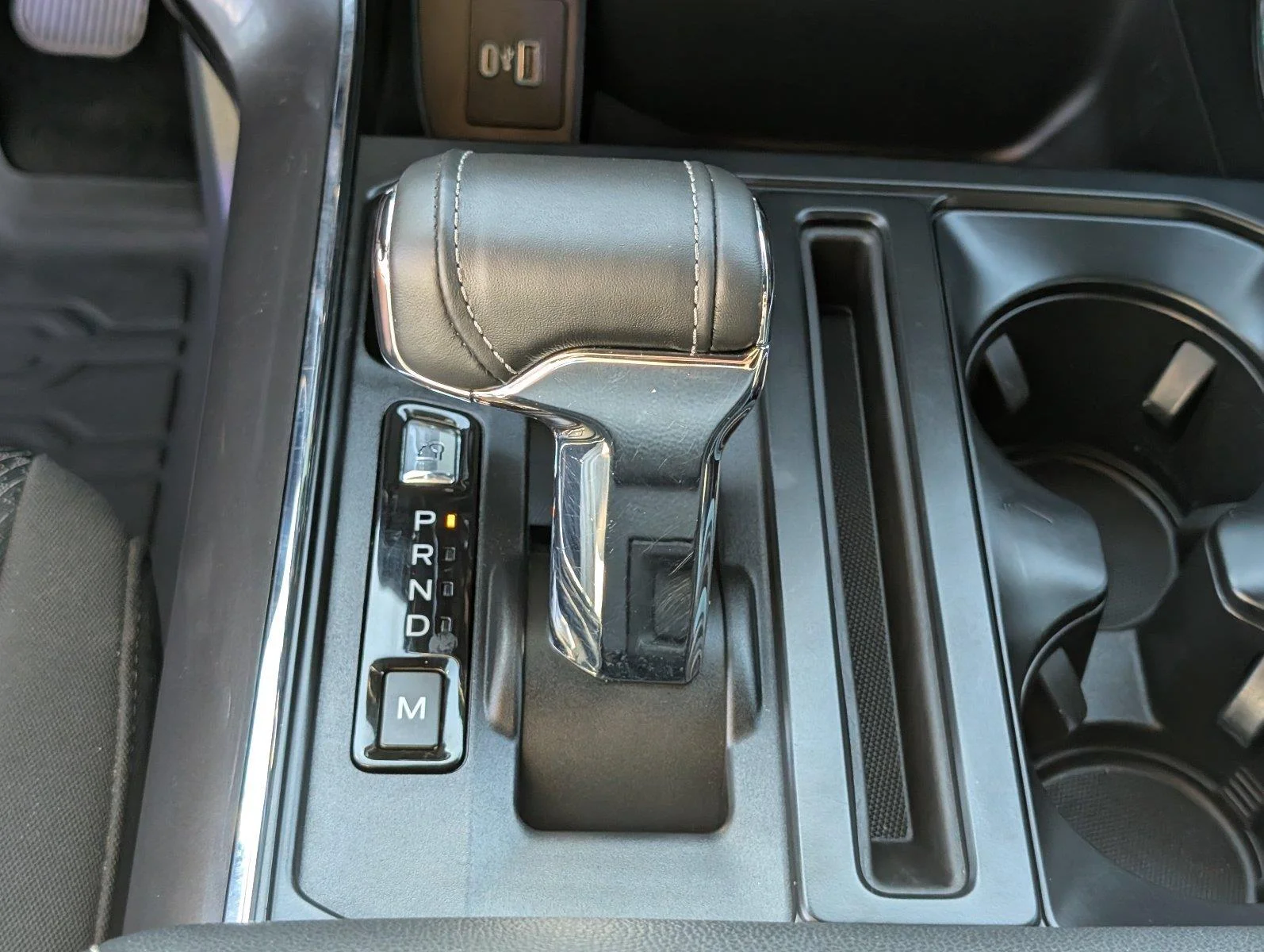 Used 2023 Carbonized Gray Ford XLT image 25