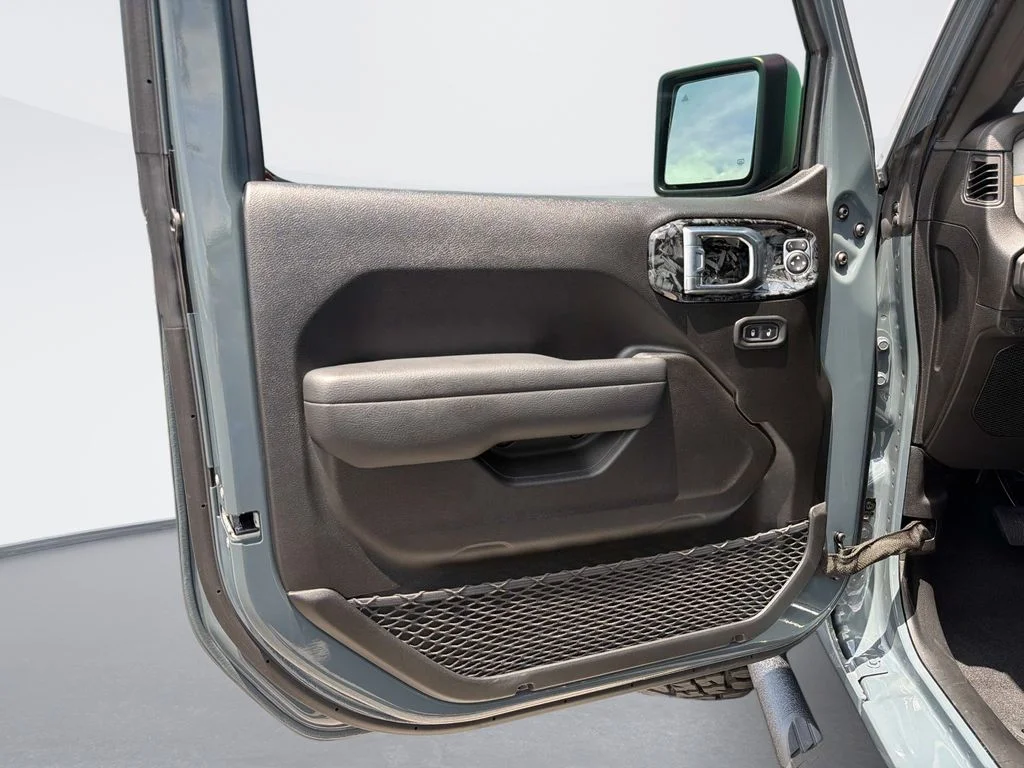 New 2026 Anvil Clear-Coat Exterior Paint Jeep Willys image 17