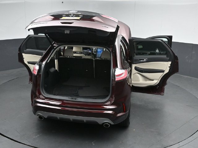 Used 2024 Red Ford Titanium image 53