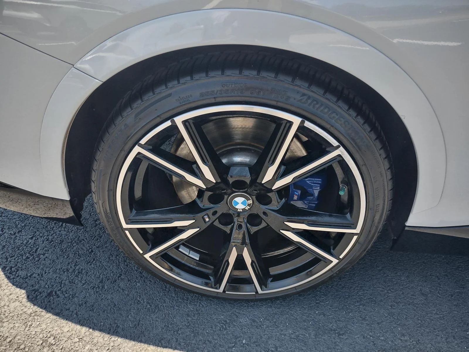 Used 2023 White BMW M240i image 25