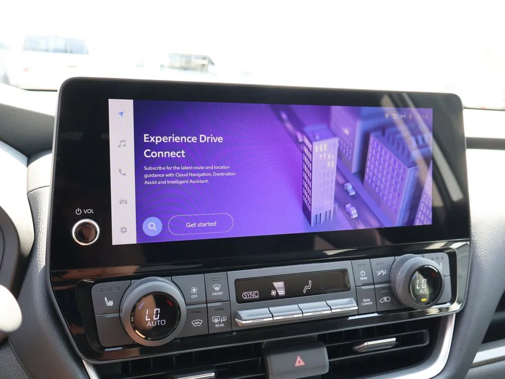 Used 2025 Silver Toyota XLE image 33