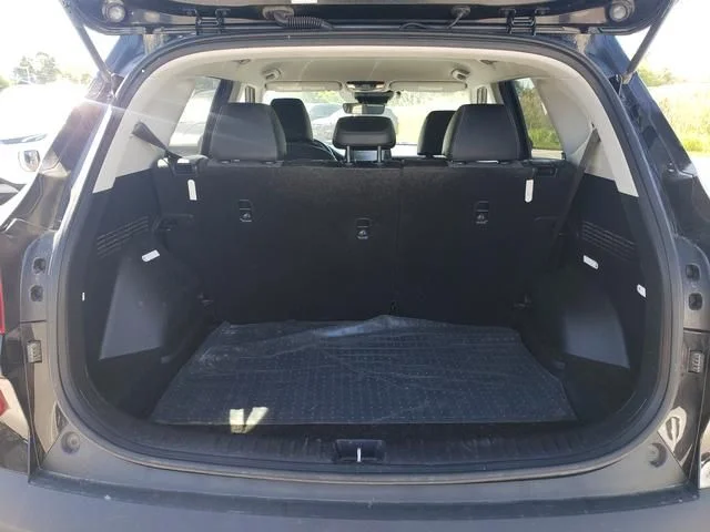 Used 2021 Black Kia S image 8