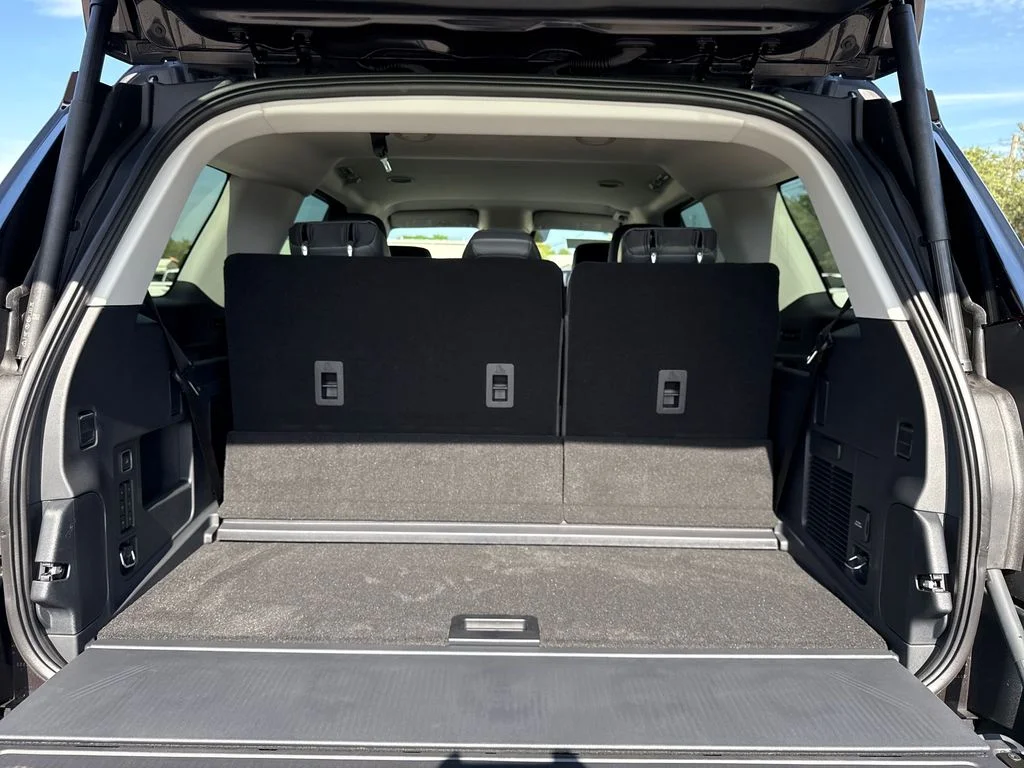 New 2027 Gray Ford Active image 21