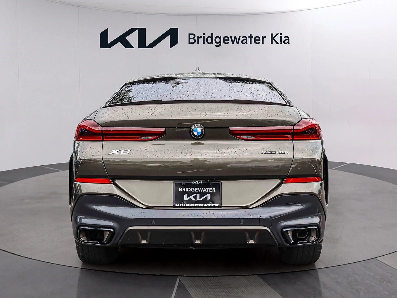 Used 2023 Manhattan Green Metallic BMW xDrive40i image 5