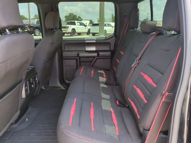 Used 2016 Black Ford XLT image 14