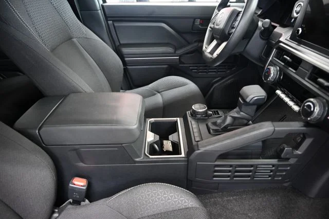 Used 2025 Silver Toyota SR5 image 21