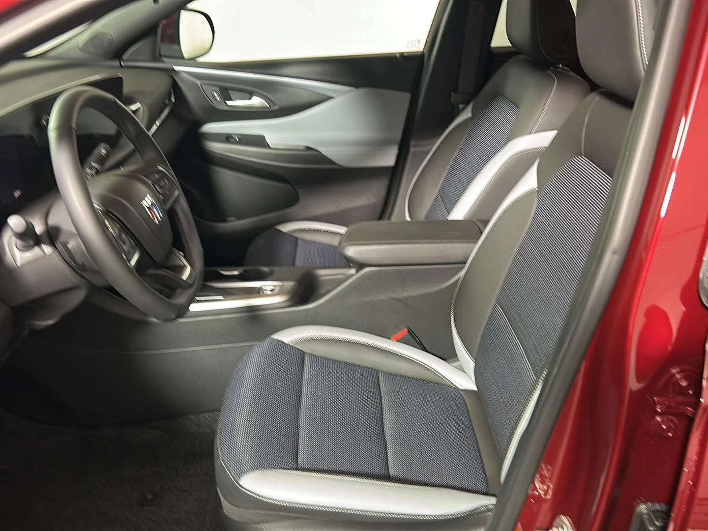 Used 2024 Cinnabar Metallic Buick Preferred image 14