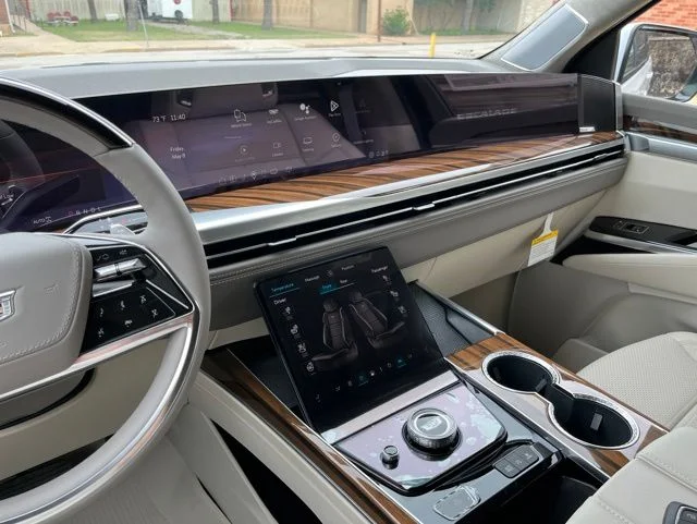 New 2026 White Cadillac Platinum Edition image 35