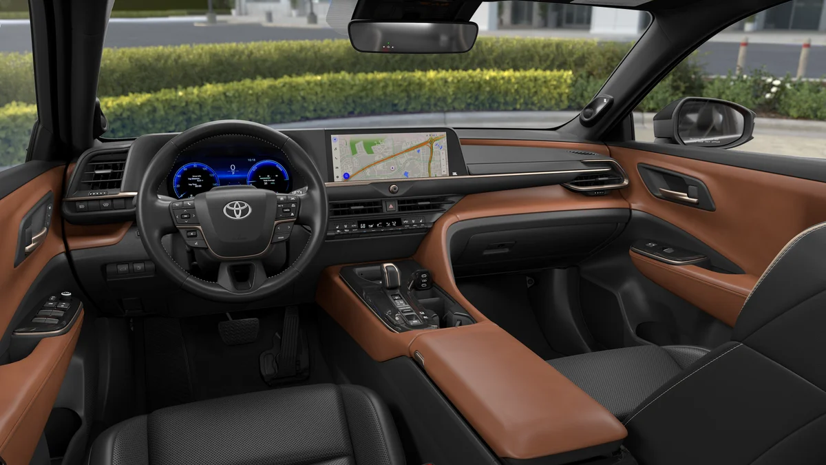 2026 Toyota Crown Limited - Photo 41