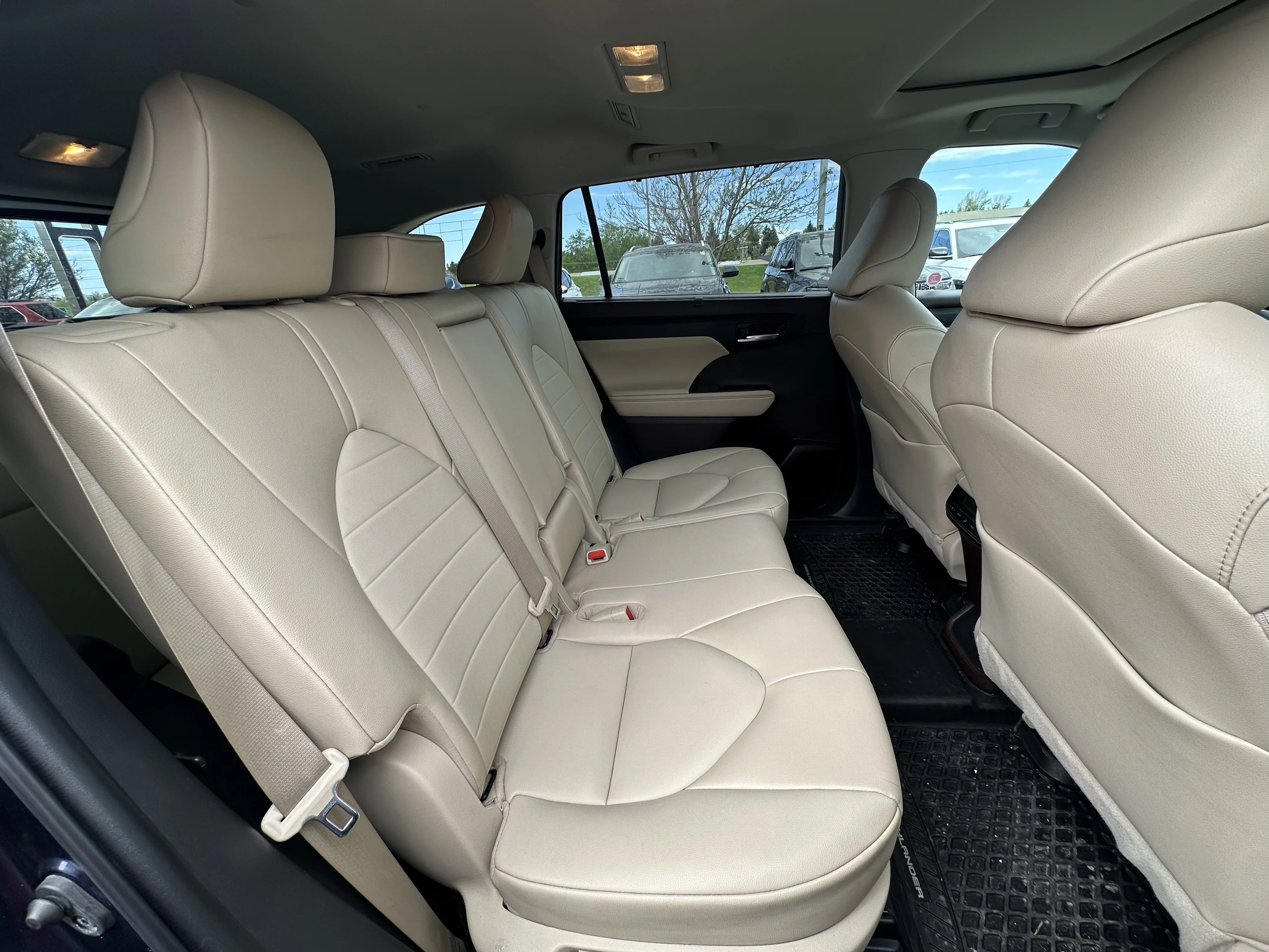 Used 2022 Blue Toyota XLE image 20