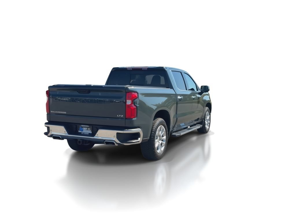 Used 2025 Cypress Gray Chevrolet LTZ image 8
