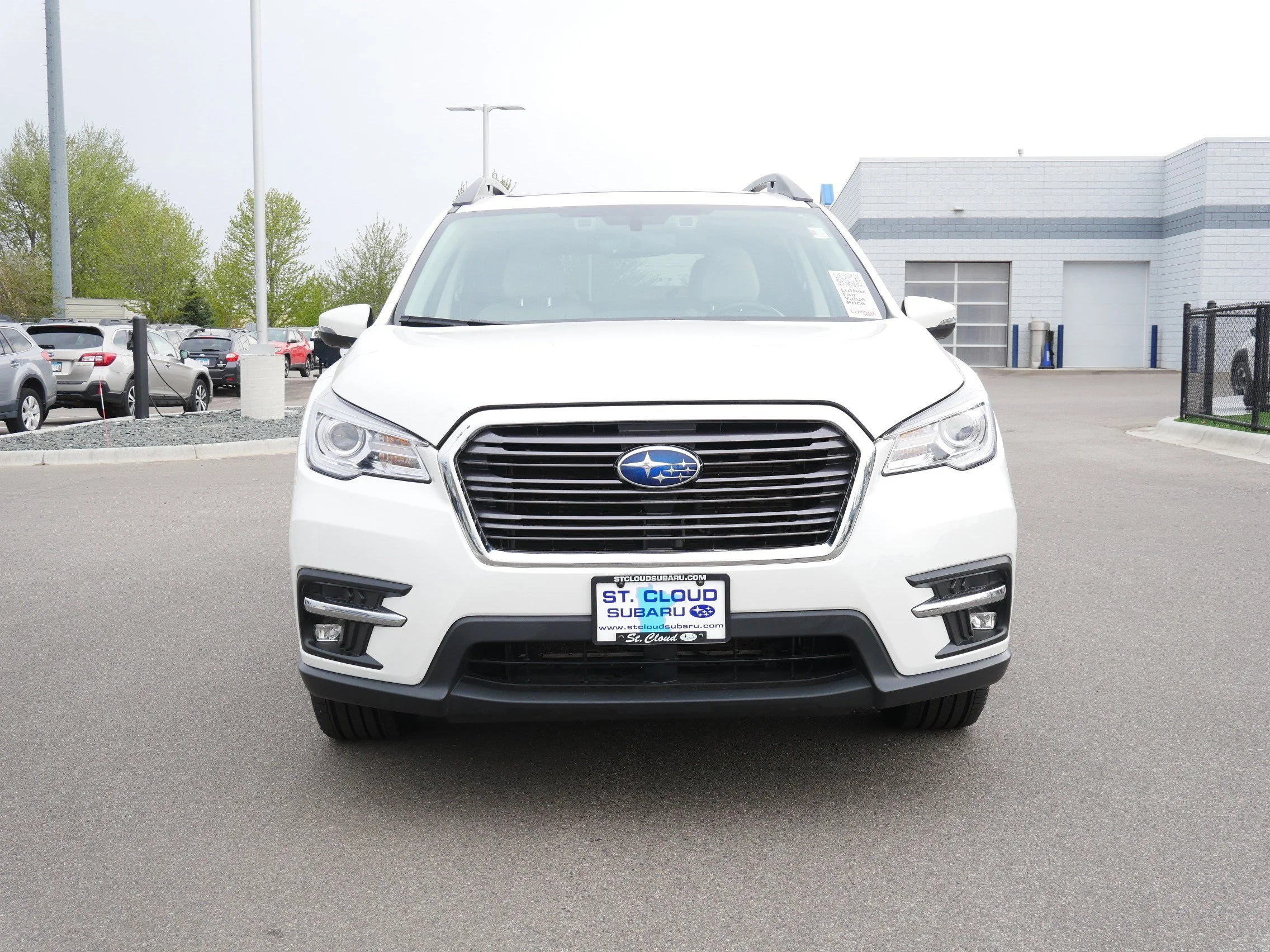 Used 2022 Subaru Ascent Limited with VIN 4S4WMAPD7N3423513 for sale in Saint Cloud, Minnesota