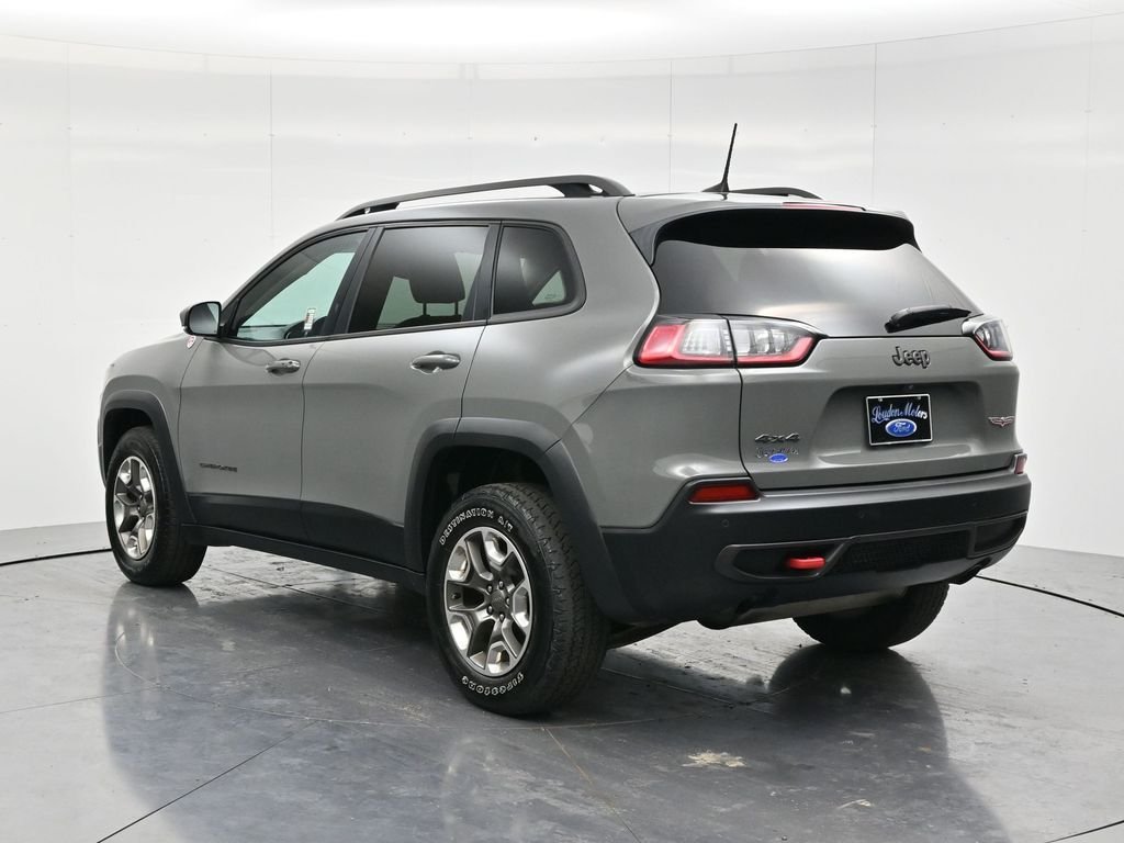 Used 2019 Sting Gray Clearcoat Jeep Trailhawk image 7