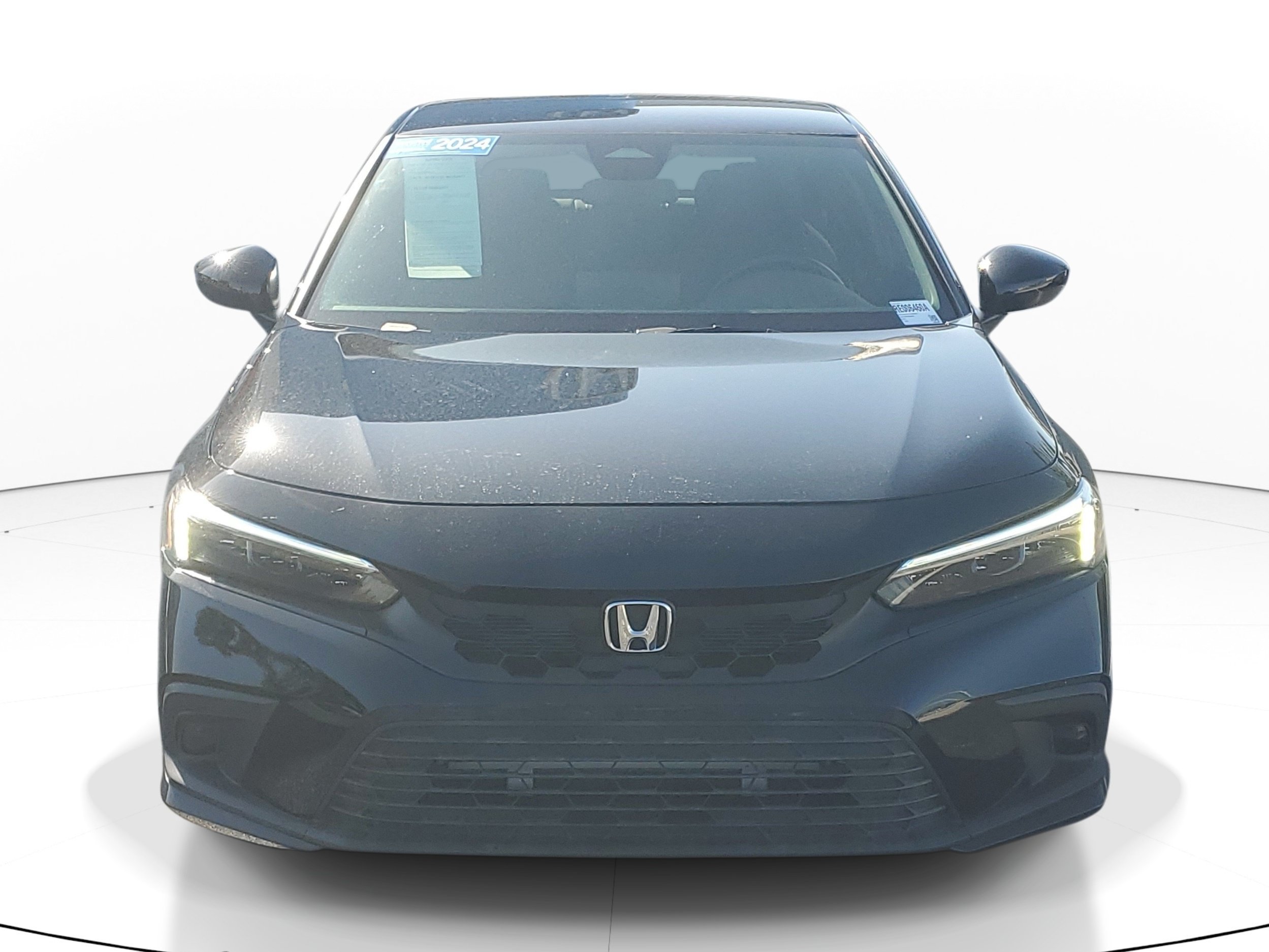 Used 2024  Honda Sport image 2