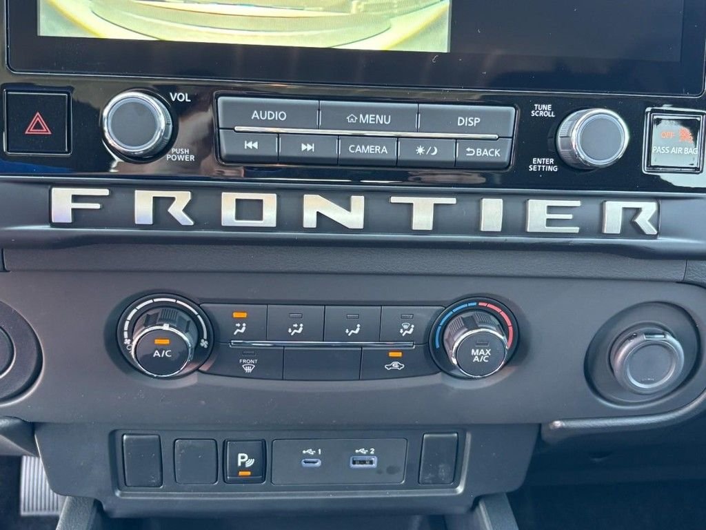 2025 Nissan Frontier SV - Photo 17