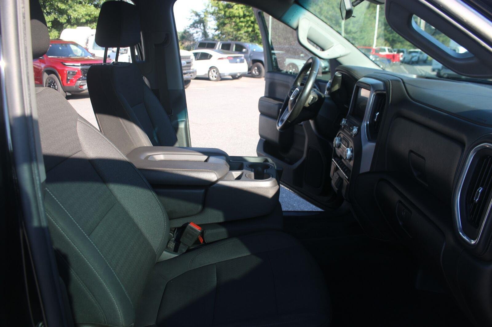 Used 2020 ONYX BLACK GMC Elevation image 33