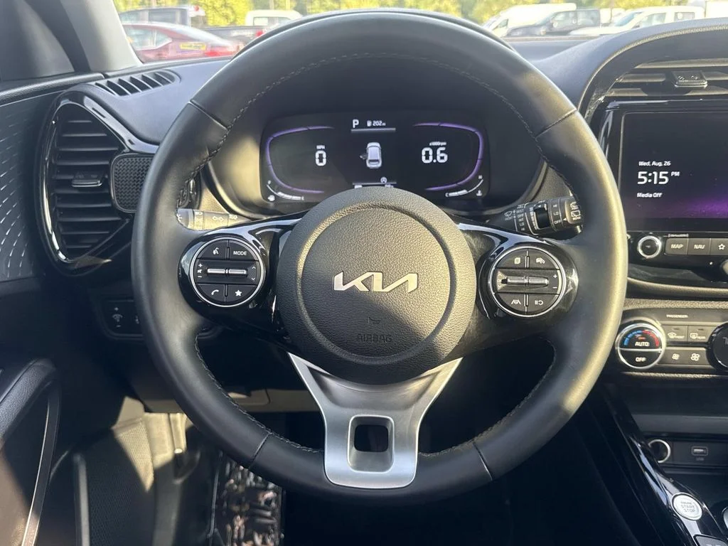 Used 2023 Blue Kia EX image 12