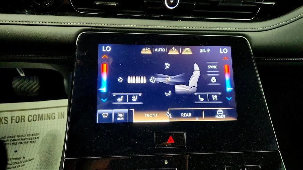 Used 2025 Dynamic Metal/Black Obsidian INFINITI AUTOGRAPH AWD image 18
