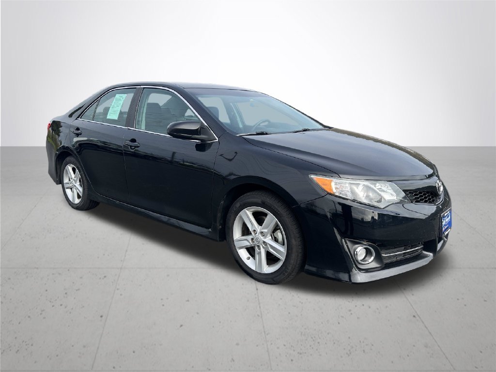 Used 2014 Attitude Black Metallic Toyota SE image 5