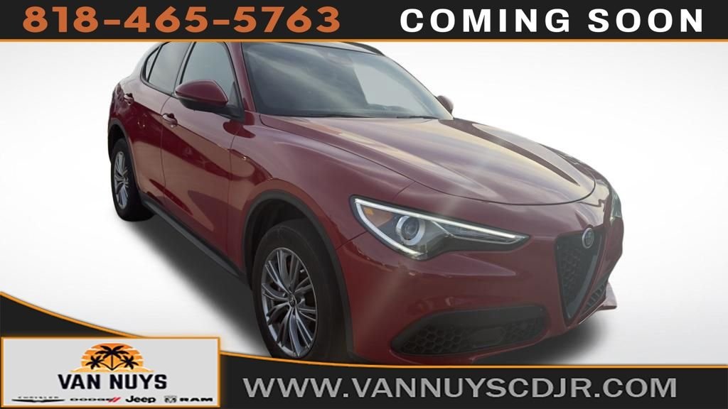 2023 Alfa Romeo Stelvio Sprint