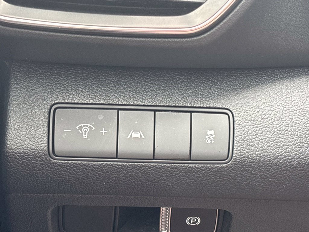 Certified Used 2021 Black Hyundai SEL image 20