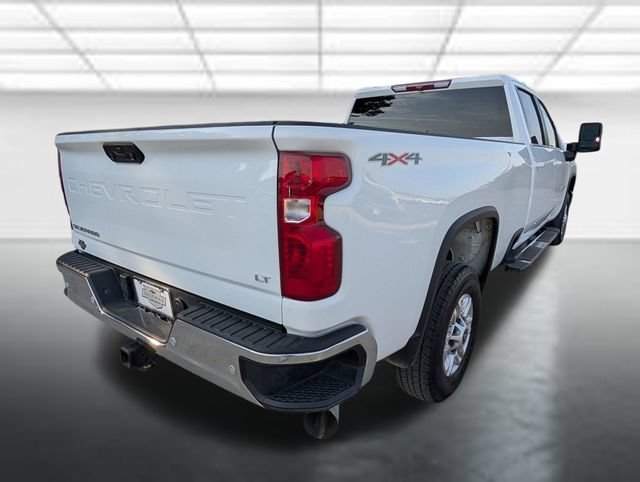 Used 2025 Summit White Chevrolet LT image 33