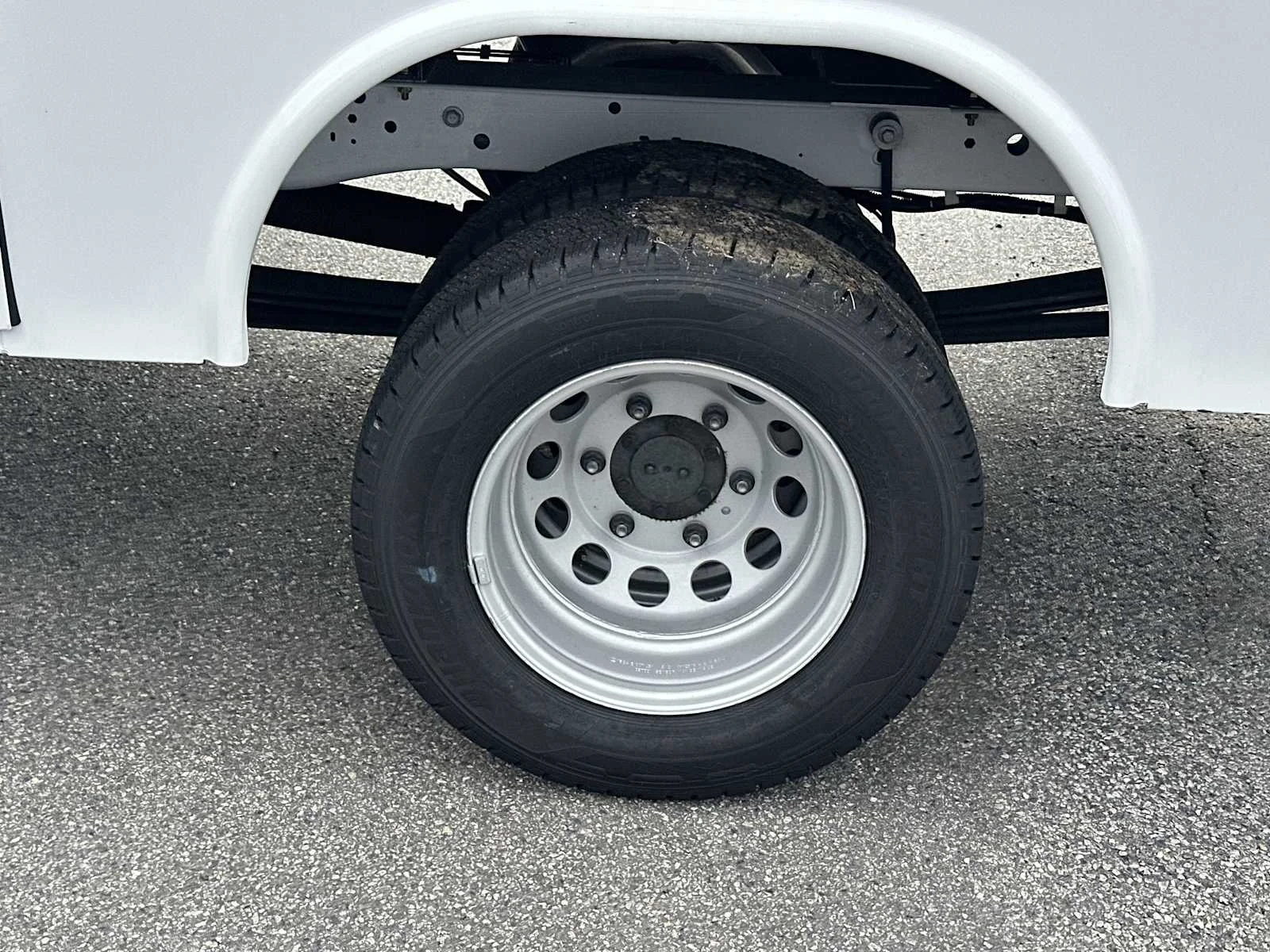 2024 Ford Transit Cutaway Base - Photo 20